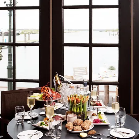 Hotel Fletcher - Restaurant Nautisch Kwartier Huizen