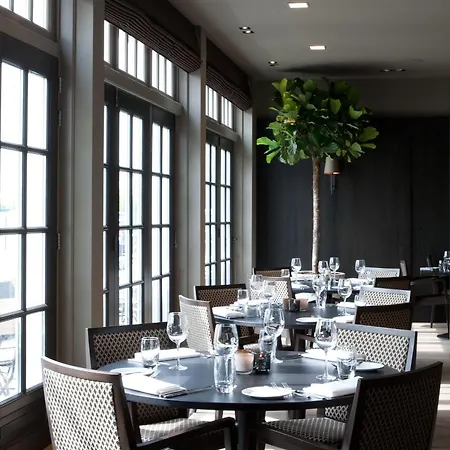 מלון Fletcher - Restaurant Nautisch Kwartier 4*