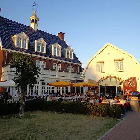Fletcher - Restaurant Nautisch Kwartier מלון 4*