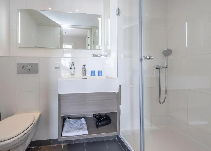 Fletcher - Restaurant Nautisch Kwartier Huizen