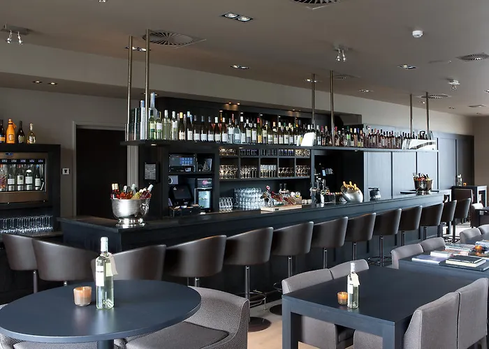 Fletcher - Restaurant Nautisch Kwartier 4* Huizen