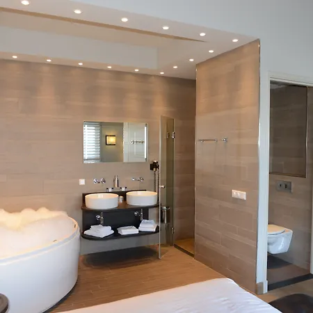 Fletcher - Restaurant Nautisch Kwartier Szálloda Huizen