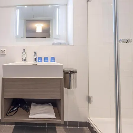 Fletcher - Restaurant Nautisch Kwartier Szálloda Huizen